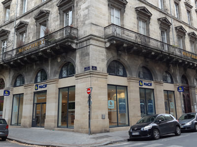 découvrez nos offres d'assurance moto à bordeaux, adaptées à vos besoins et votre budget. protégez votre deux-roues avec des garanties complètes et un service personnalisé. obtenez un devis rapide et sécurisé dès aujourd'hui!