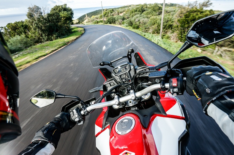 découvrez tout ce qu'il faut savoir sur le malus moto : son fonctionnement, son impact sur les conducteurs et les solutions pour y remédier. informez-vous sur les critères de calcul et les alternatives pour réduire votre malus.