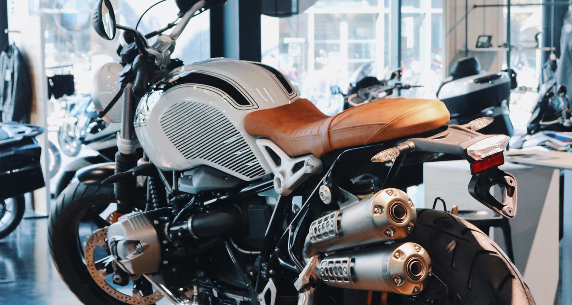 découvrez les dernières actus et nouveautés du monde des motos en avril ! restez à jour sur les tendances, changements et innovations qui font l'actualité des passionnés de deux-roues. ne manquez rien des nouvelles sorties et des événements à venir.