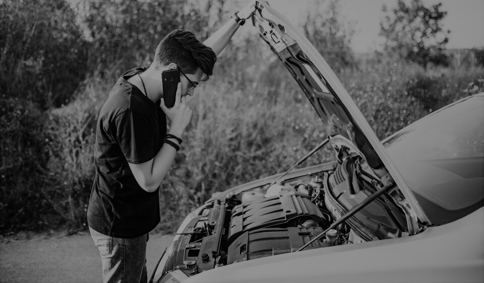 découvrez notre service d'assistance en cas de crevaison, disponible 24/7 pour vous dépanner rapidement et efficacement. ne laissez pas un imprévu gâcher votre trajet, notre équipe est là pour vous aider sur la route.