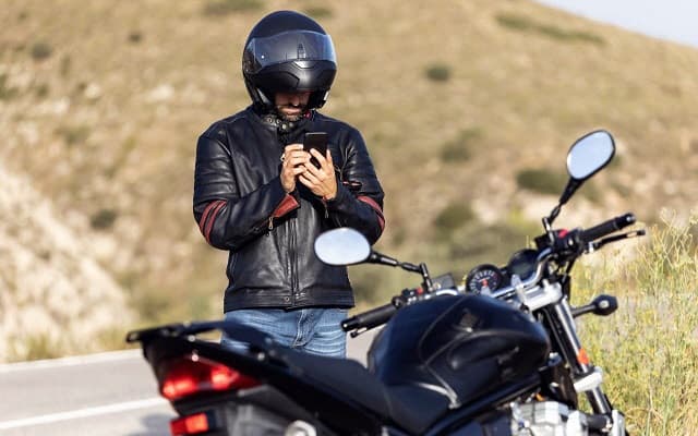 obtenez un devis personnalisé pour votre assurance moto avec macif. profitez de tarifs compétitifs, d'une couverture adaptée à vos besoins et d'un service client de qualité.