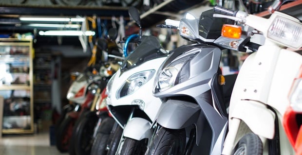 découvrez notre comparateur d'assurance moto a2 pour trouver la couverture idéale adaptée à vos besoins. comparez les offres des meilleurs assureurs, économisez sur votre prime d'assurance et profitez de votre moto en toute sérénité.