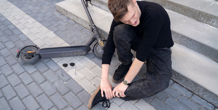 découvrez gmf assurance scooter, votre solution pour une couverture sécurisée et adaptée à votre deux-roues. protégez-vous avec une assurance offrant des garanties complètes, un service client dédié et des tarifs compétitifs, pour rouler l'esprit tranquille.